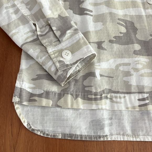 Sanctuary Cotton Button Front Jacket, Neutral Camo Print, Pockets, Size M - Picture 9 of 16